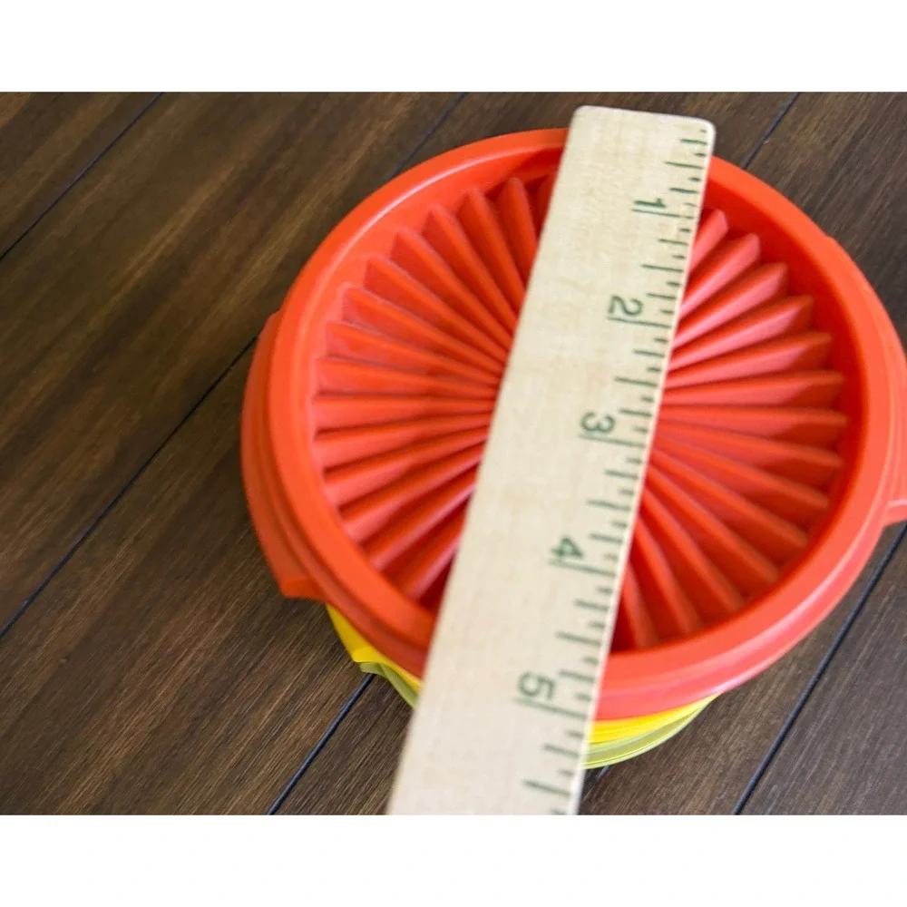 Vintage Tupperware Wonderlier Nesting Bowls Set of 3 Sunburst Lids Orange Yellow